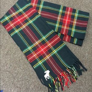 Abercrombie & Fitch Plaid Scarf