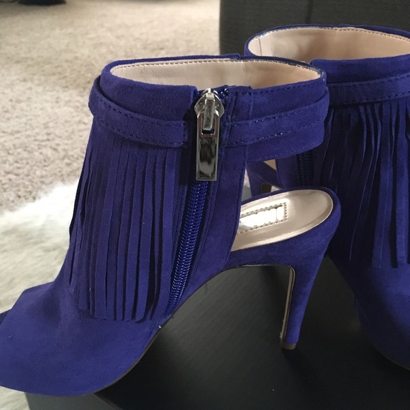 FINaL PRICe💥I-N-C Blue Fringe Heels- - Picture 3 of 4