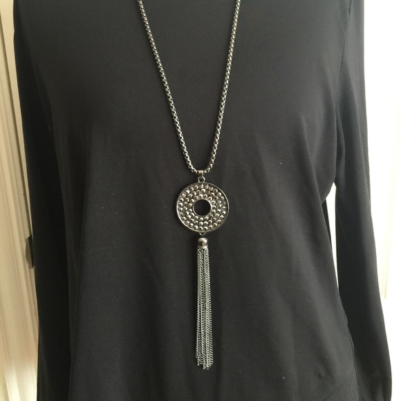 Jewelry - 🎉FLASH SALE🎉The Chelsea Statement Necklace