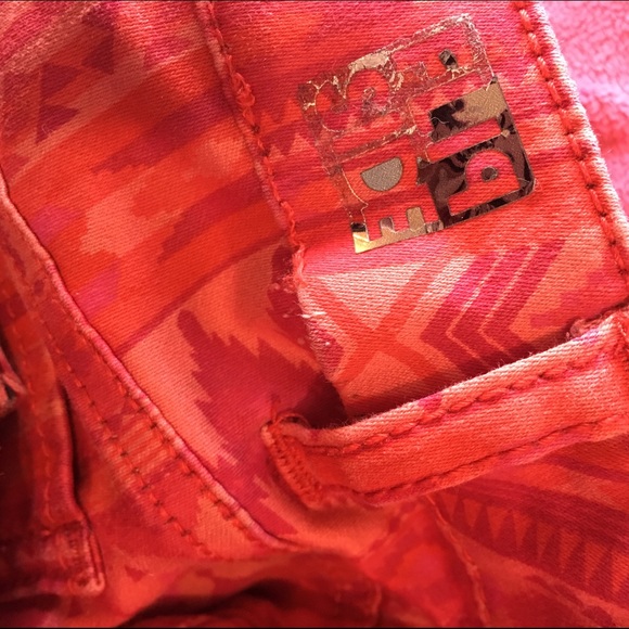 Reversible Patterned Skinny Jeans! - Picture 4 of 4