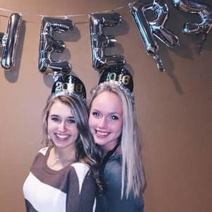 Meet your Posher, Camille