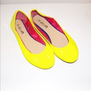 Yellow Flats