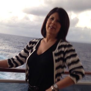 Meet your Posher, Diane