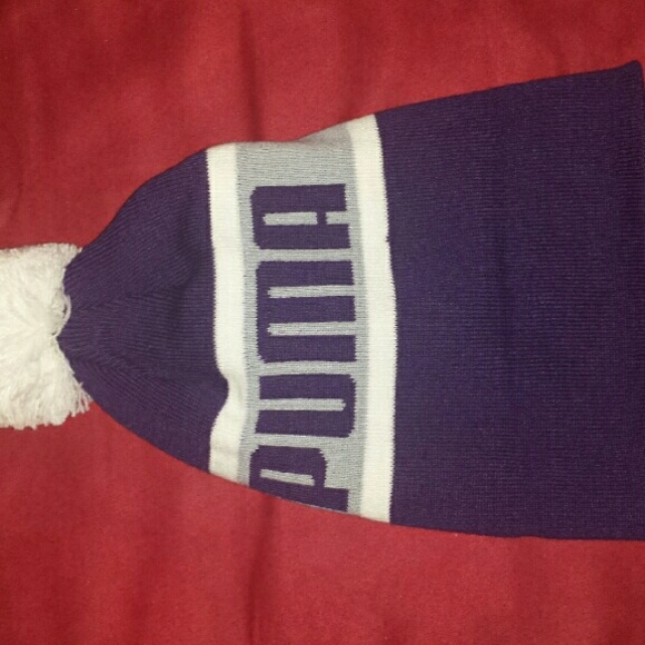 Puma purple and white winter hat - Picture 1 of 1