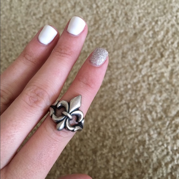 James Avery fleur-de-lis ring