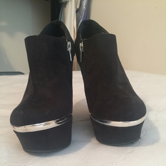 Wedges - Picture 2 of 3