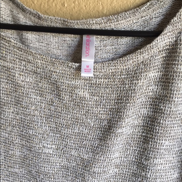 Shimmery half sleeve - Picture 3 of 3