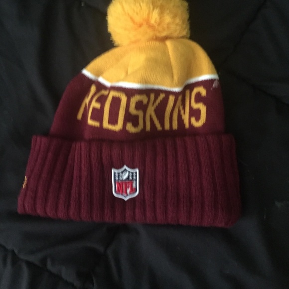 Hat - Picture 2 of 4