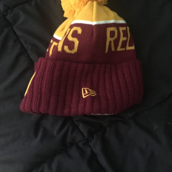 Hat - Picture 3 of 4