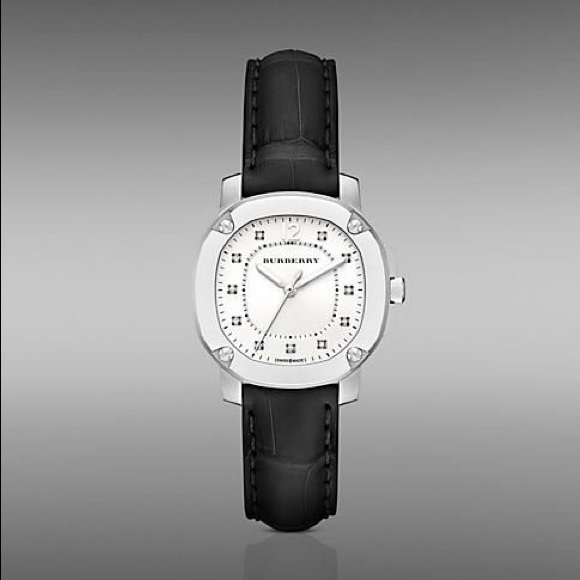 💕💯Authentic Burberry The Britain Ladies Watch 💕 - Picture 4 of 4