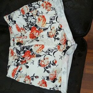 Floral High Waisted shorts
