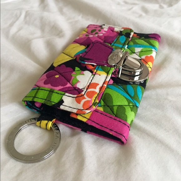 Vera Bradley change wallet