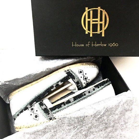 House Of Harlow 1960 Gray 'Kat' Kid Suede Flat-New - Picture 4 of 4