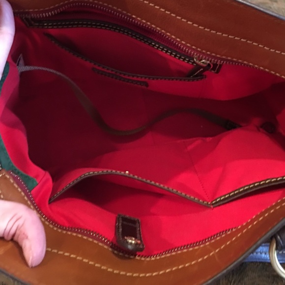 Dooney & Bourke - Picture 3 of 4