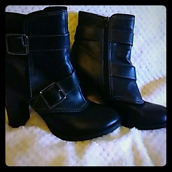Women's ankle boots