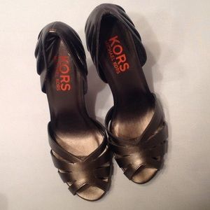 Kors by Micheal Kors