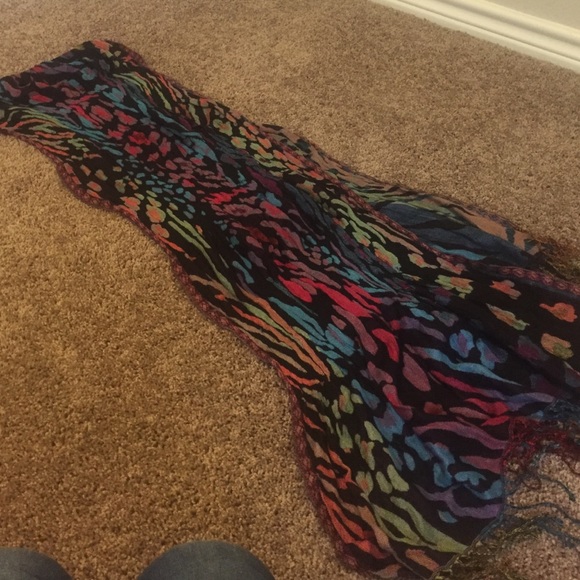 Oblong scarf 72" x 12"