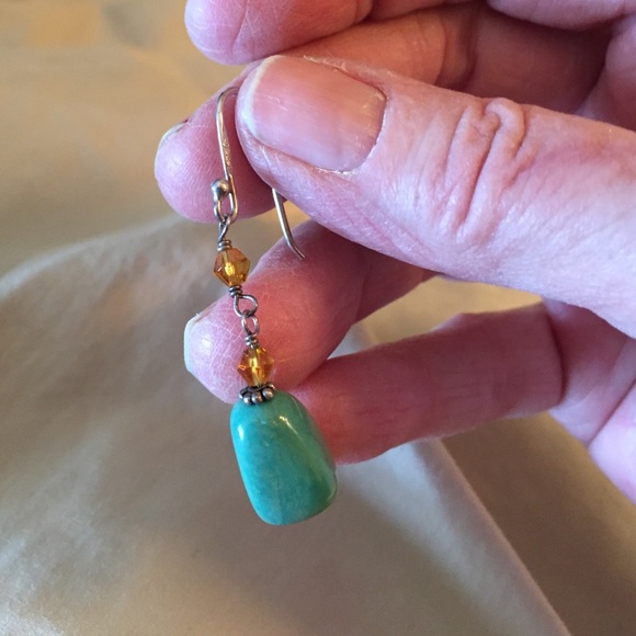 Silpada Earrings - Picture 2 of 2