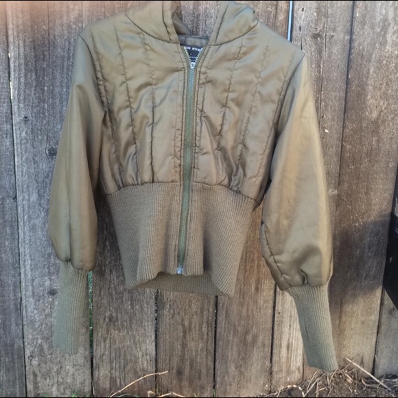 Puff olive green jacket