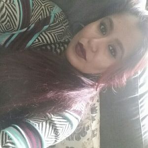 Meet your Posher, Jasmin