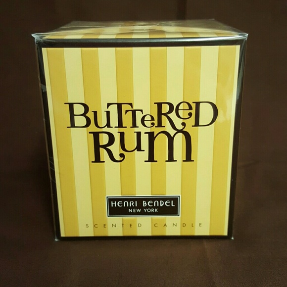 Henri Bendel- Buttered Rum Candle