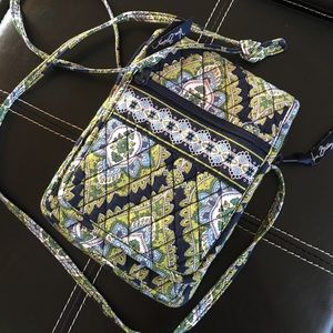 Vera Bradley small hipster