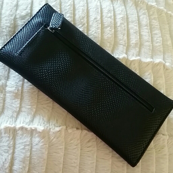 Kenneth Cole Reaction - Picture 3 of 4