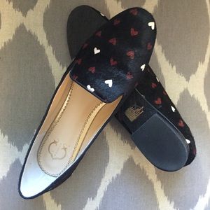 C.Wonder Calf Hair Heart Print Flats