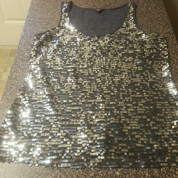 Sequinned top - Picture 1 of 4