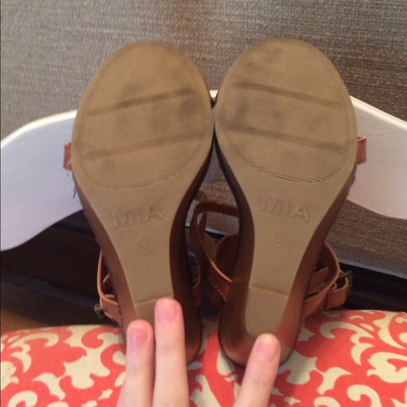 MIA jeweled Sandals SOLD - Picture 4 of 4