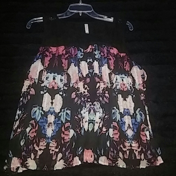 Sleeveless Blouse