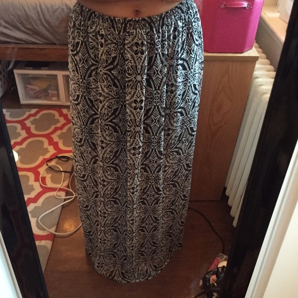 Francesca's Collections Dresses & Skirts - SALE Maxi Skirt
