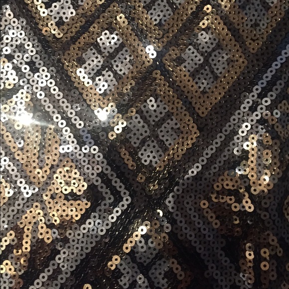 Sequin Top. - Picture 3 of 4