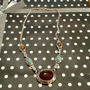 Ladies necklace