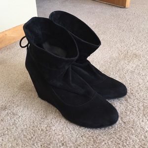 Very lightly worn BCBGeneration booties!