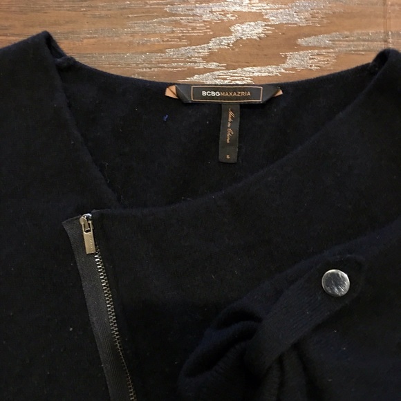 BCBG MAXAZRIA dress w/zipper pockets - size Small - Picture 4 of 4