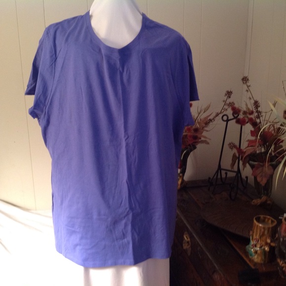 Tee shirt