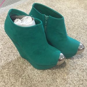 Green booties