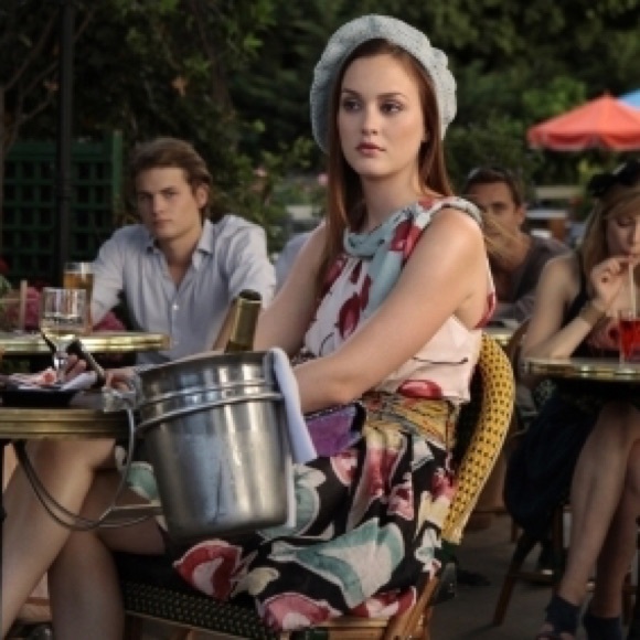 Meet me! 🍭 - Picture 3 of 4