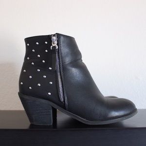 BAKERS studded booties