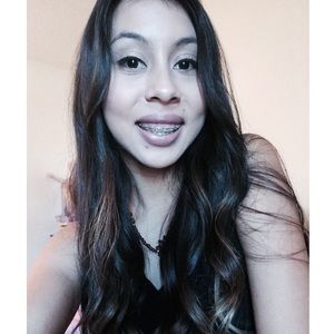 Meet your Posher, Adriana