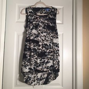 Simply Vera shirt size large