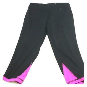 LB Active crop Yoga pants