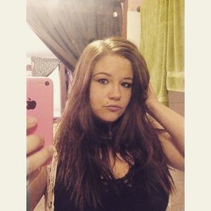 Meet your Posher, Andrea