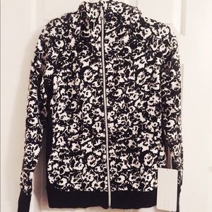 Amazing Lululemon Scuba Hoodie III