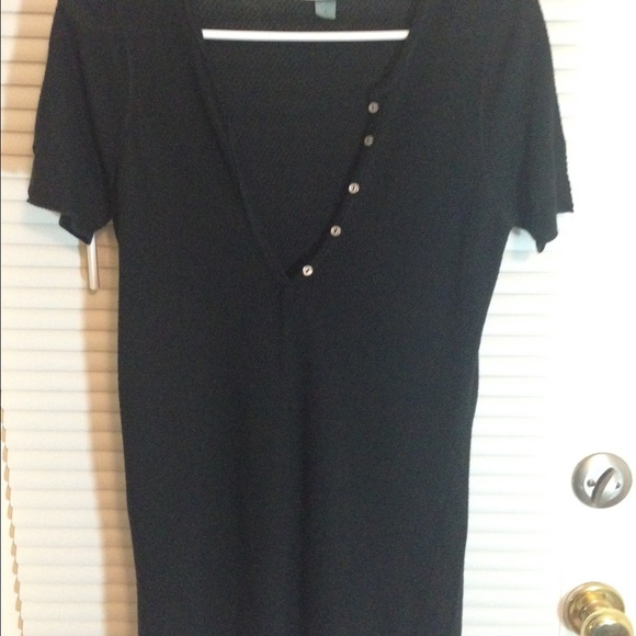 Black v-neck Tee Shirt