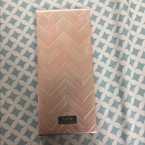 PRICE IS FIRM LTD ED! Tarte greatest glitz palette