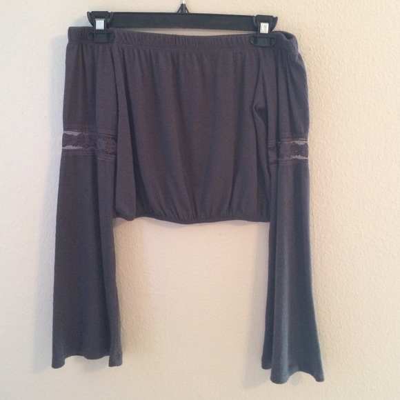 Off Shoulder Crop Top