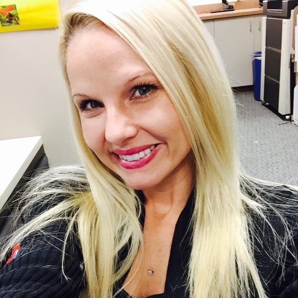 Meet your Posher, Katy - Picture 3 of 3