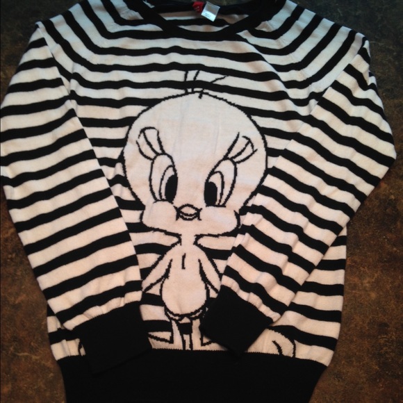Devided Sweaters - Cute sweater/Juniors